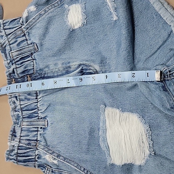 Forever 21, Size S, High Waist, Paperbag Denim Shorts.  Distressed, EUC. - Picture 8 of 10
